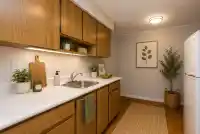 219 1442 BLACKWOOD STREET - thumbnail 14