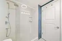 301 1381 MARTIN STREET - thumbnail 16
