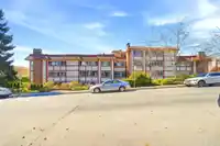 301 1381 MARTIN STREET - thumbnail 28