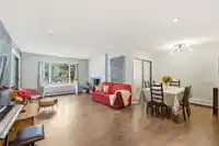 301 1381 MARTIN STREET - thumbnail 4