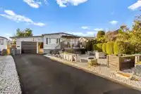 15869 YORKSHIRE PLACE - thumbnail 1