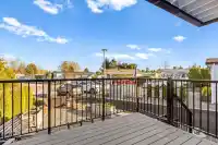 15869 YORKSHIRE PLACE - thumbnail 2
