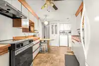 15869 YORKSHIRE PLACE - thumbnail 16