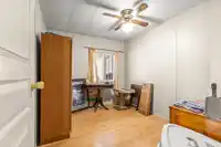 15869 YORKSHIRE PLACE - thumbnail 24