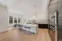 2162 124 STREET - thumbnail 11