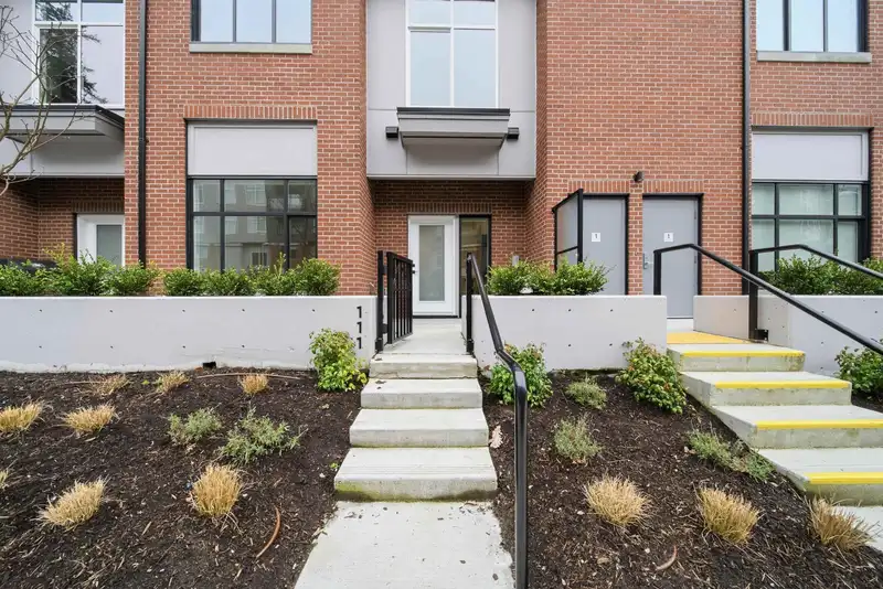 111 3465 146A STREET - photo 1 of 16