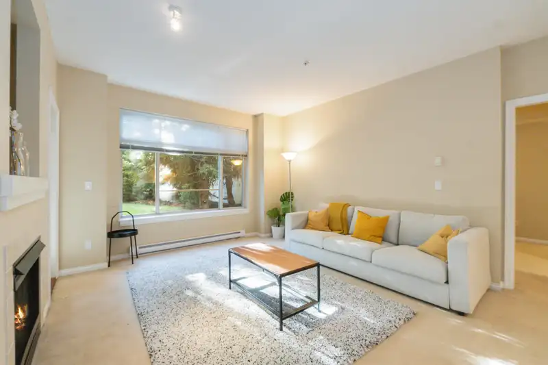 110 2151 151A STREET - photo 2 of 40