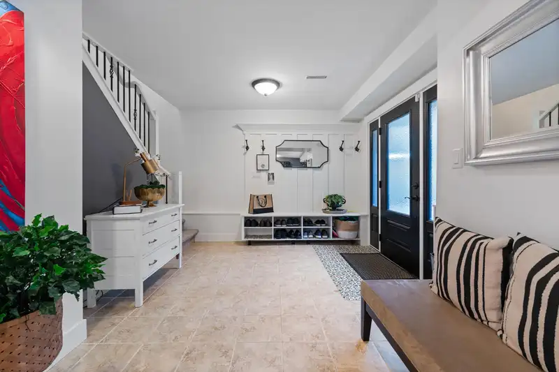 12682 26 AVENUE - photo 3 of 40