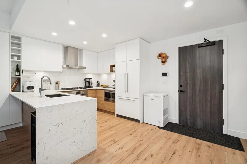 420 55 KLAHANIE DRIVE - photo 3 of 25