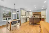 15450 37B AVENUE - thumbnail 12