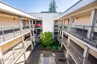 312 15255 18 AVENUE - thumbnail 24