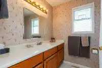 963 HABGOOD STREET - thumbnail 16