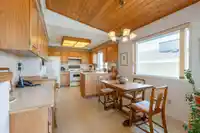 963 HABGOOD STREET - thumbnail 8