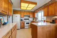 963 HABGOOD STREET - thumbnail 10