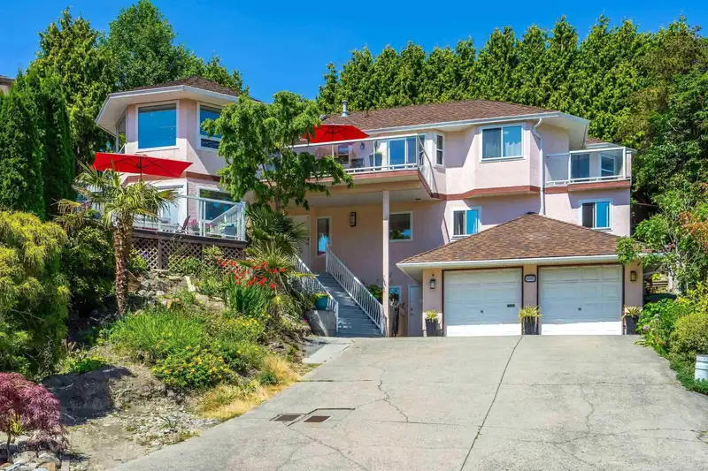 16055 8 AVENUE - photo 1 of 1