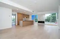 202 1475 FOSTER STREET - thumbnail 7