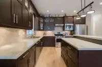 15589 THRIFT AVENUE - thumbnail 7