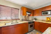1235 OXFORD STREET - thumbnail 6