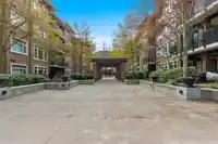 212 1975 154 STREET - thumbnail 37