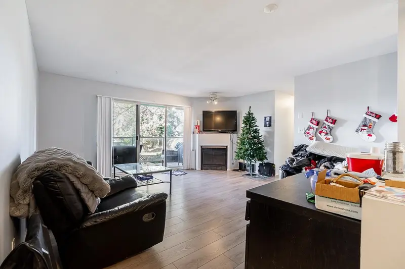 201 33839 MARSHALL ROAD - photo 4 of 17