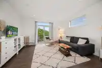 42 1708 KING GEORGE BOULEVARD - thumbnail 7