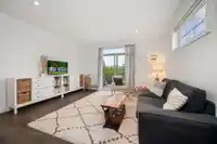 42 1708 KING GEORGE BOULEVARD - thumbnail 8