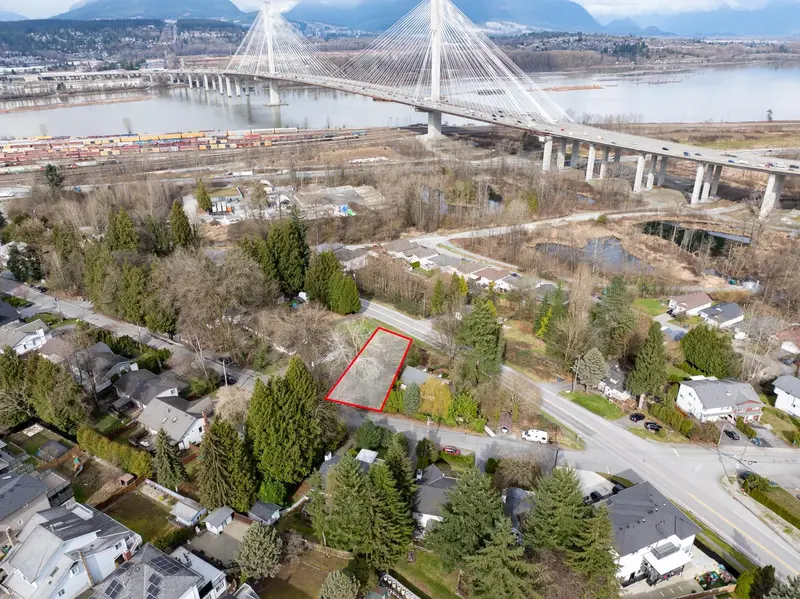 14707 ST. ANDREWS DRIVE - photo 2 of 20