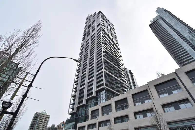 1509 6000 MCKAY AVENUE - photo 3 of 25