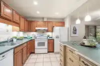 202 14950 THRIFT AVENUE - thumbnail 5