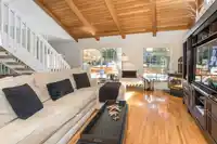 980 164 STREET - thumbnail 13