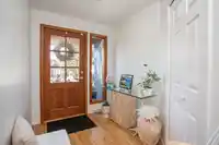 980 164 STREET - thumbnail 4
