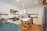 980 164 STREET - thumbnail 7