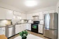 200 1459 BLACKWOOD STREET - thumbnail 9