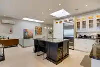 15086 BEACHVIEW AVENUE - thumbnail 10