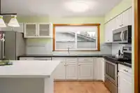 14581 17 AVENUE - thumbnail 13