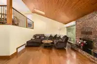 14581 17 AVENUE - thumbnail 5