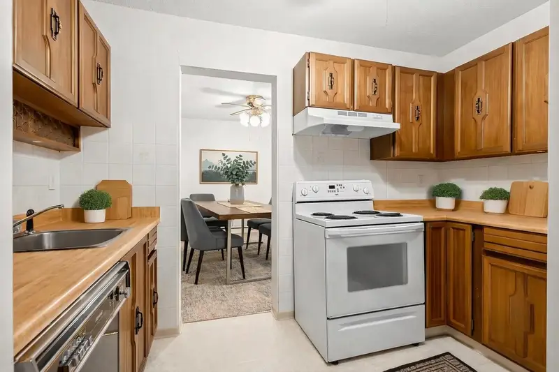 309 10160 RYAN ROAD - photo 4 of 25