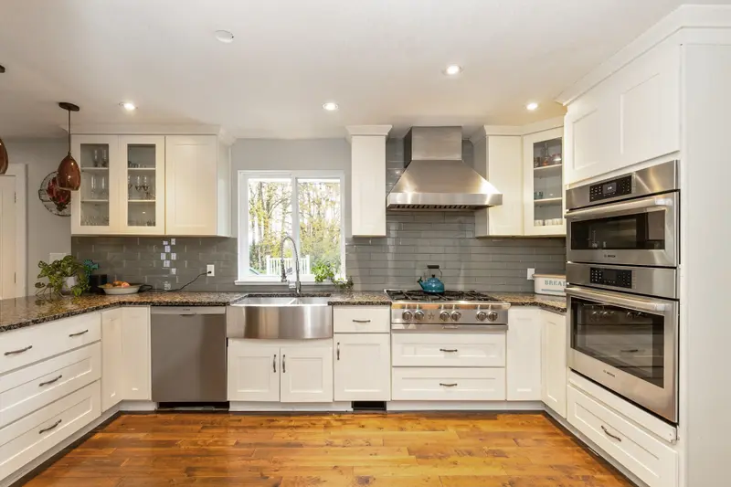 24445 104 AVENUE - photo 4 of 25