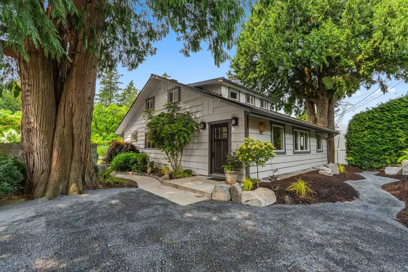 511 176 STREET - photo 2 of 40