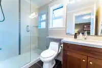 15489 THRIFT AVENUE - thumbnail 20