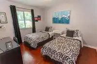14581 18 AVENUE - thumbnail 17