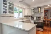 14581 18 AVENUE - thumbnail 5