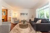 14581 18 AVENUE - thumbnail 8