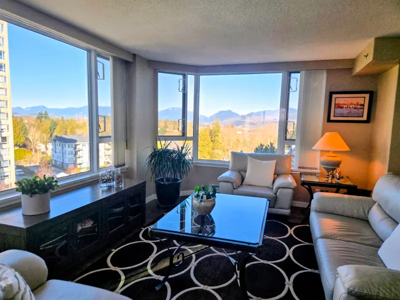 802 3170 GLADWIN ROAD - photo 4 of 25