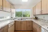 2 14227 18A AVENUE - thumbnail 19