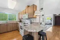 2 14227 18A AVENUE - thumbnail 23