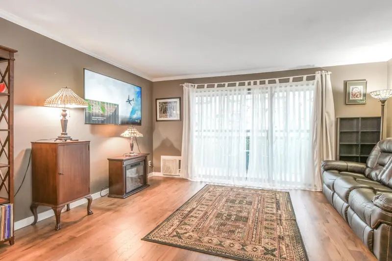 101 32033 OLD YALE ROAD - photo 3 of 19