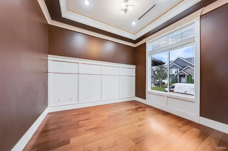 2798 161 STREET - photo 3 of 40
