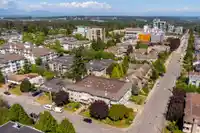 303 1500 MERKLIN STREET - thumbnail 32