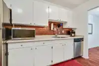 203 1740 SOUTHMERE CRESCENT - thumbnail 22